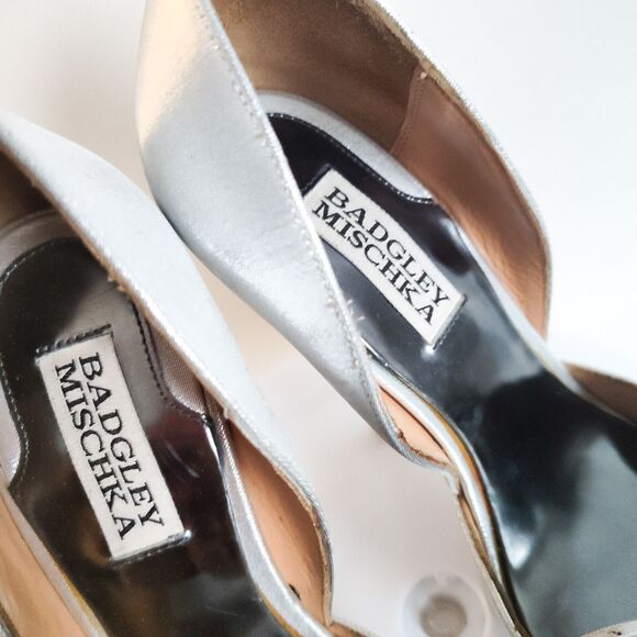 Badgely Mischka D'Orsay Formal Silver Leather Sole Open Toe Bow Heels 6.5 Pumps - Picture 7 of 10